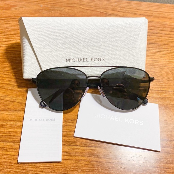 Michael Kors Barcelona Barcelona; MK1056 - Picture 4 of 10